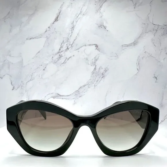 New PRADA Sunglasses - Picture 4 of 15